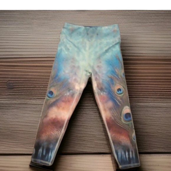 Evolution and Creation Boho Cropped Leggings Peacock Feather Print Aqua Teal - Picture 1 of 9